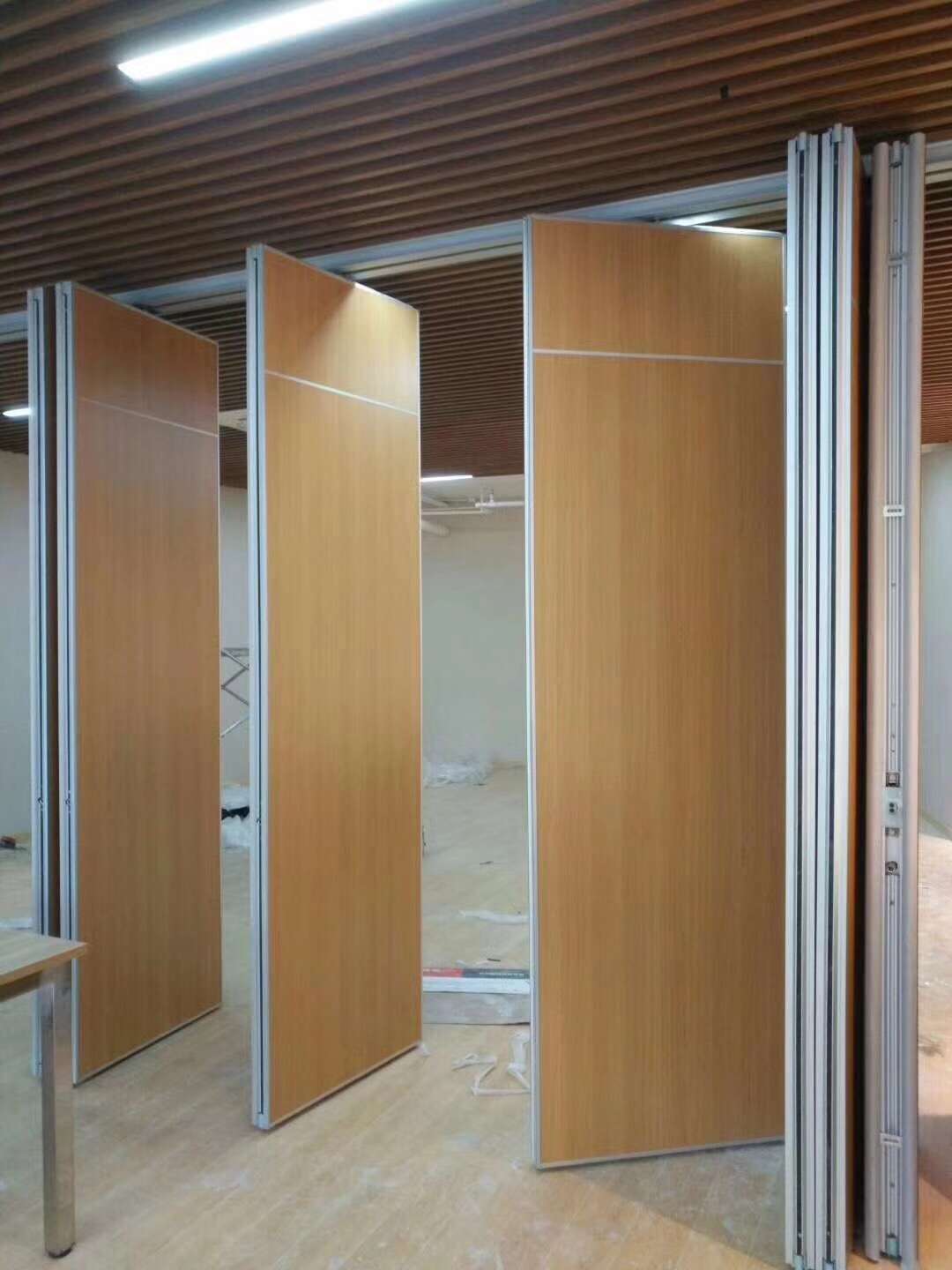 移動隔斷，活動隔斷，會議室隔斷，酒店隔斷